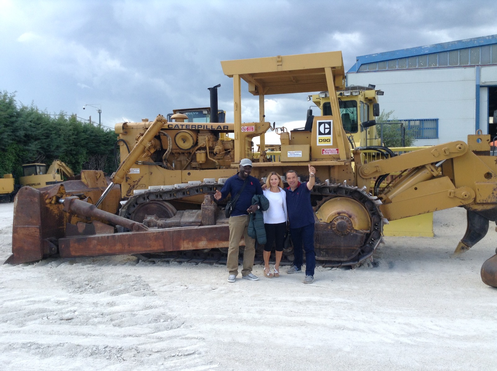 Sourcing équipements — Caterpillar D9G